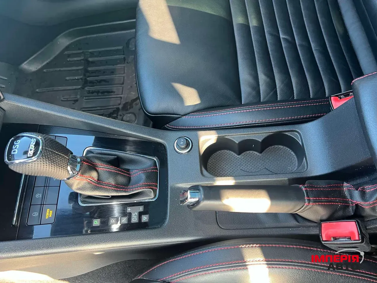 Skoda Octavia RS - фото 12