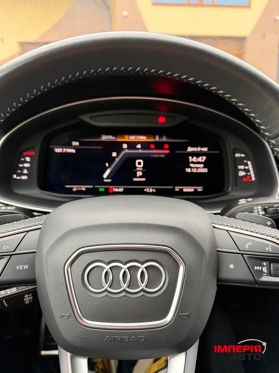 Audi SQ8 - фото 7