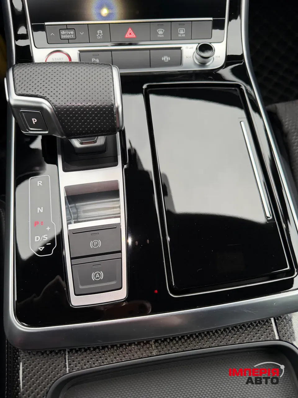 Audi SQ8 - фото 5