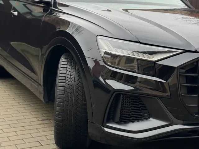 Audi SQ8 - фото 3
