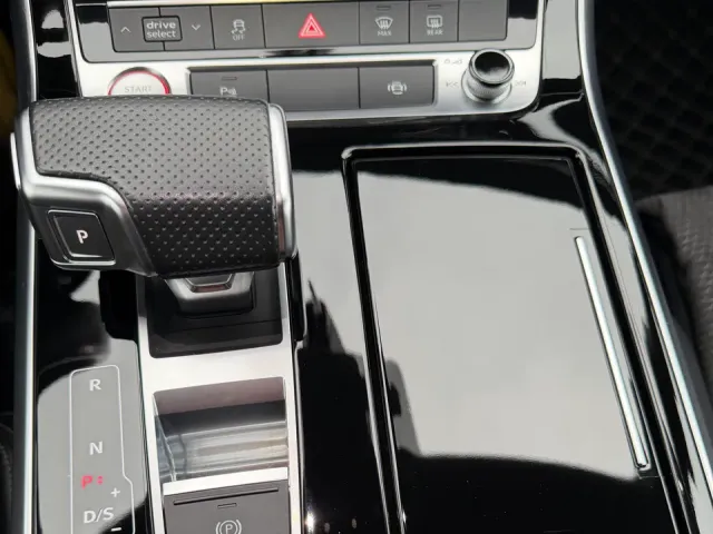Audi SQ8 - фото 5