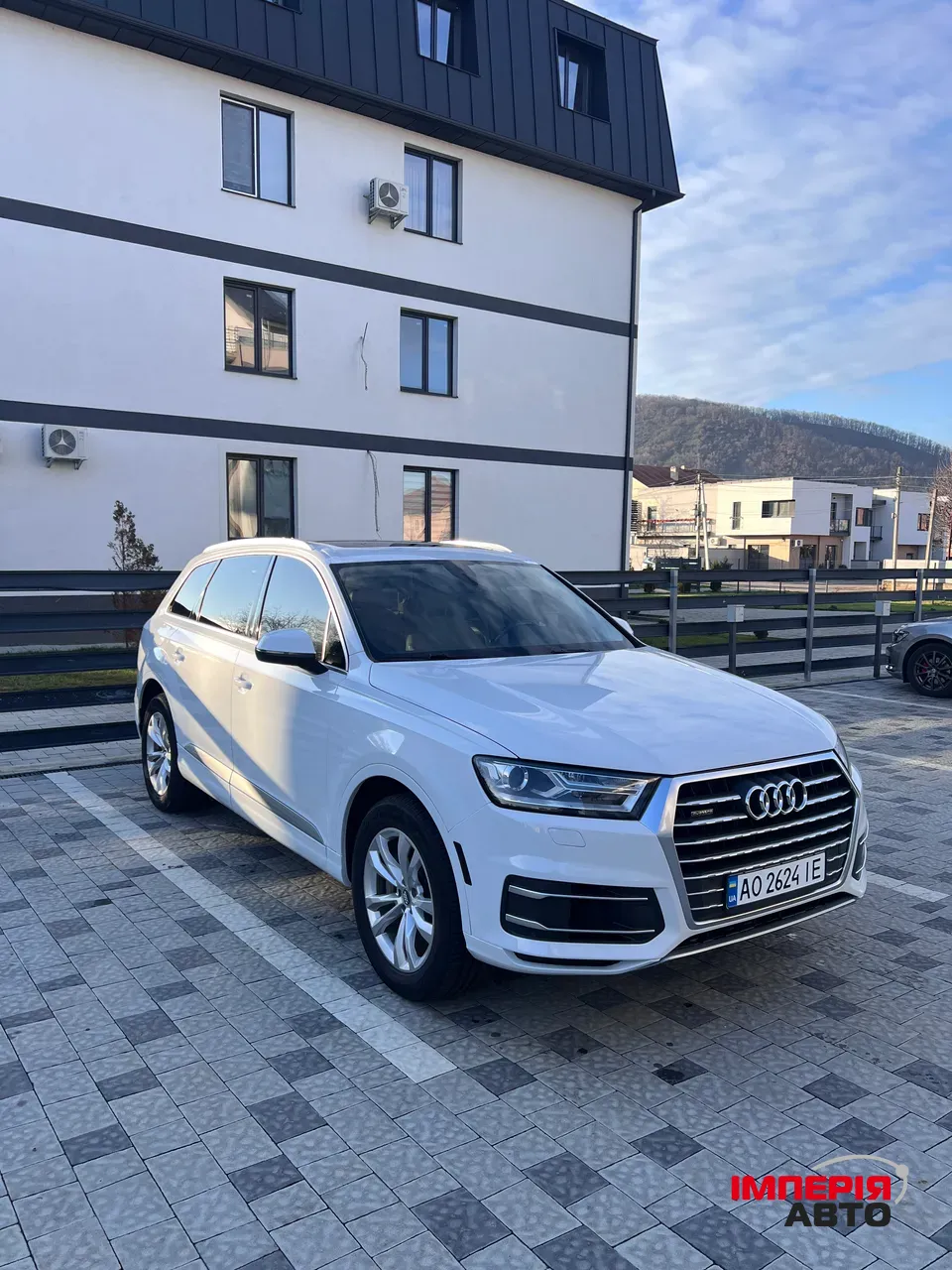 Audi Q7 - фото 9