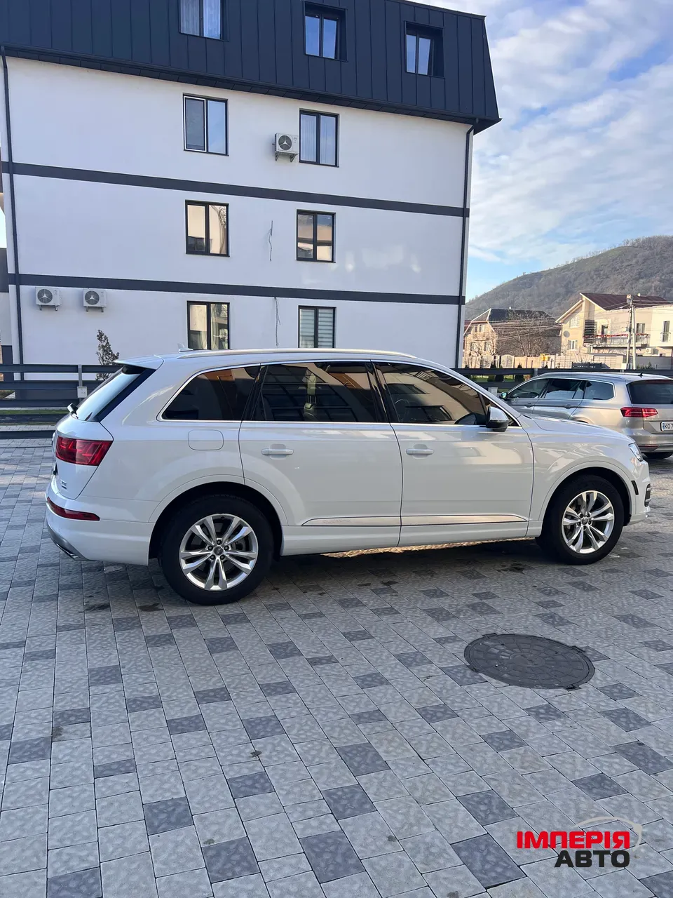 Audi Q7 - фото 5
