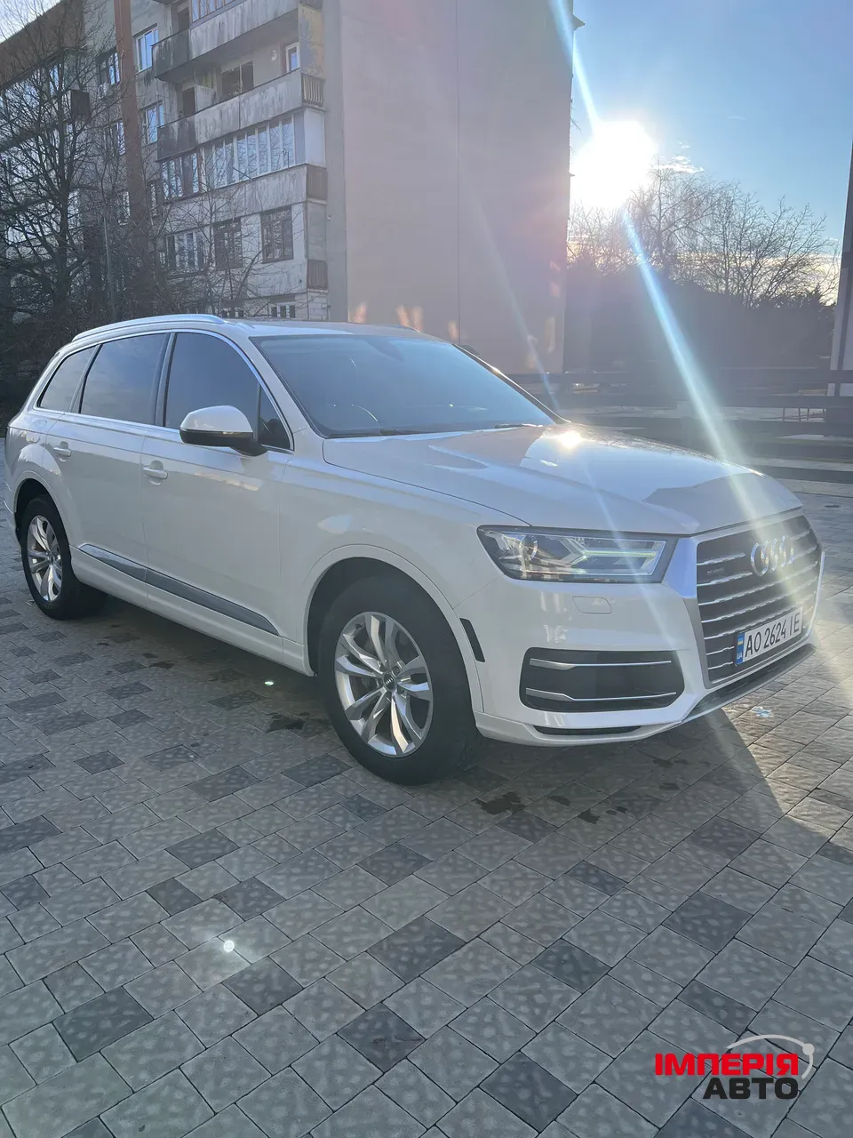 Audi Q7 - фото 2