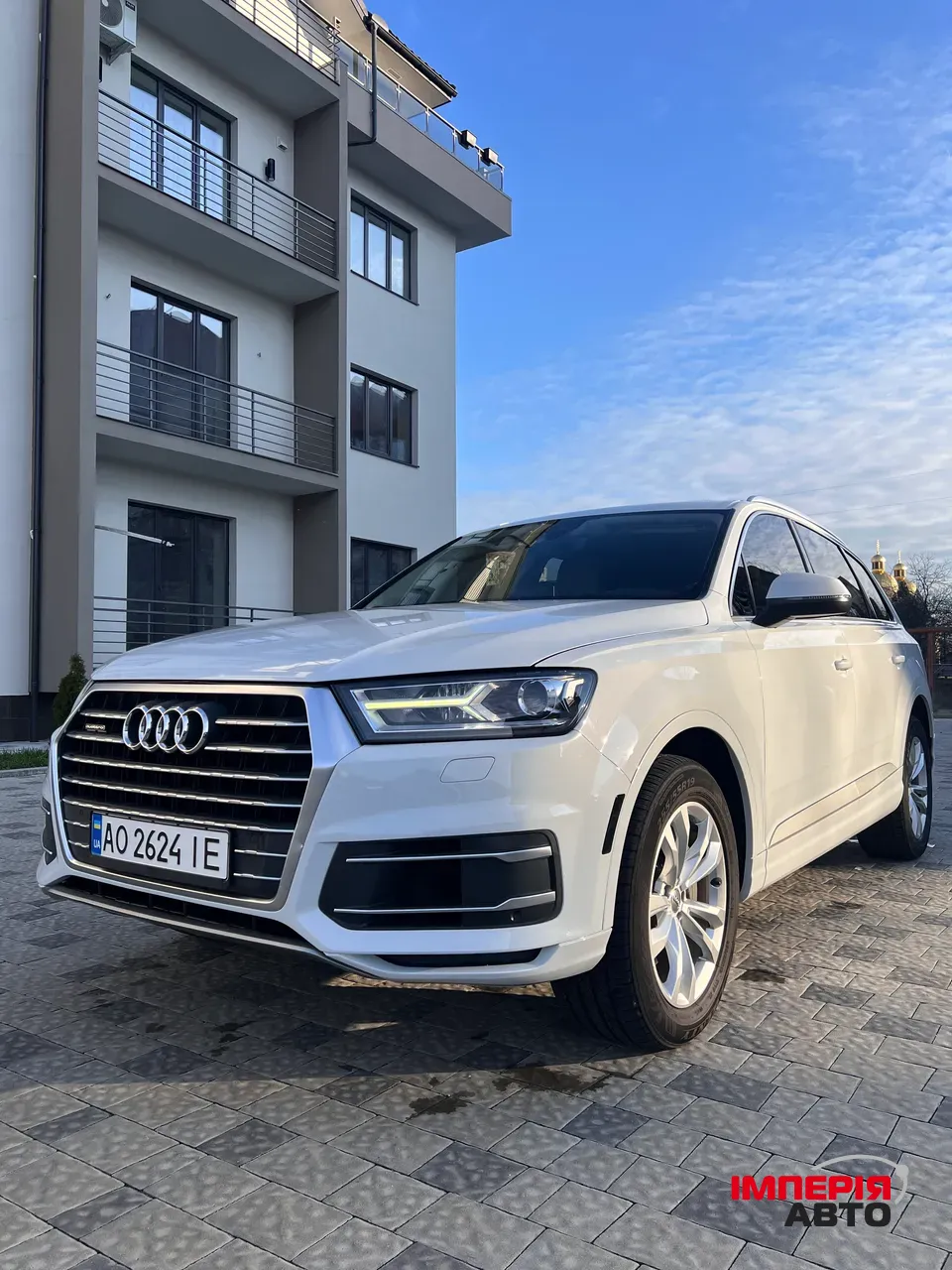 Audi Q7 - фото 1