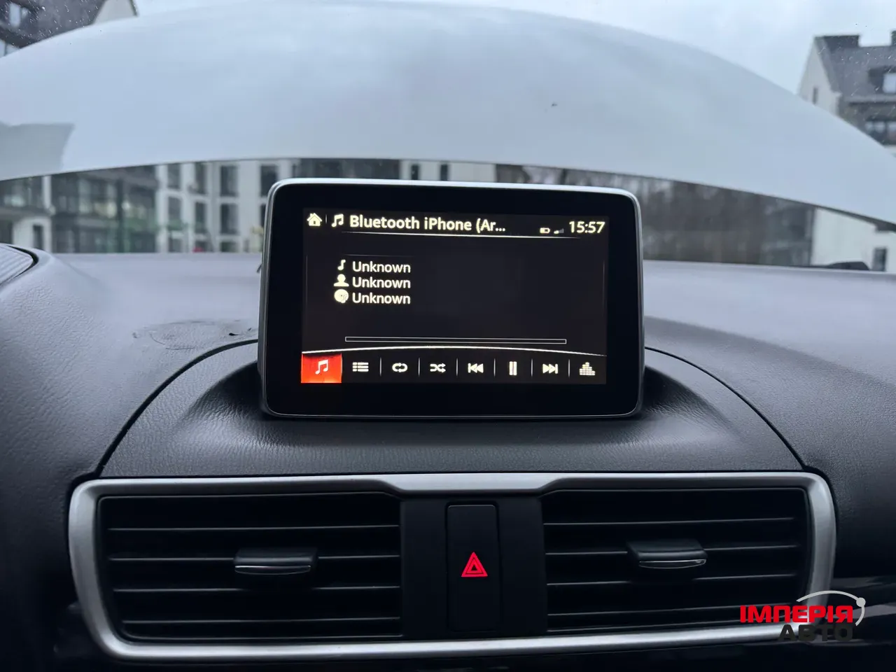 Mazda 3 - фото 16