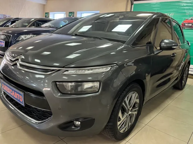 Citroen C4 Picasso - фото 3