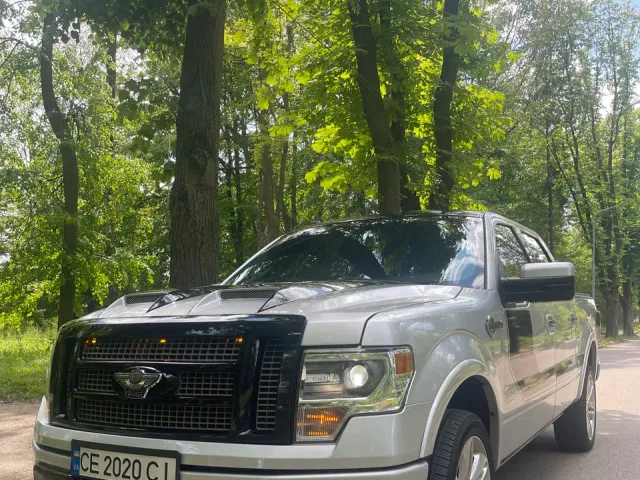 Ford F-150 - фото 1