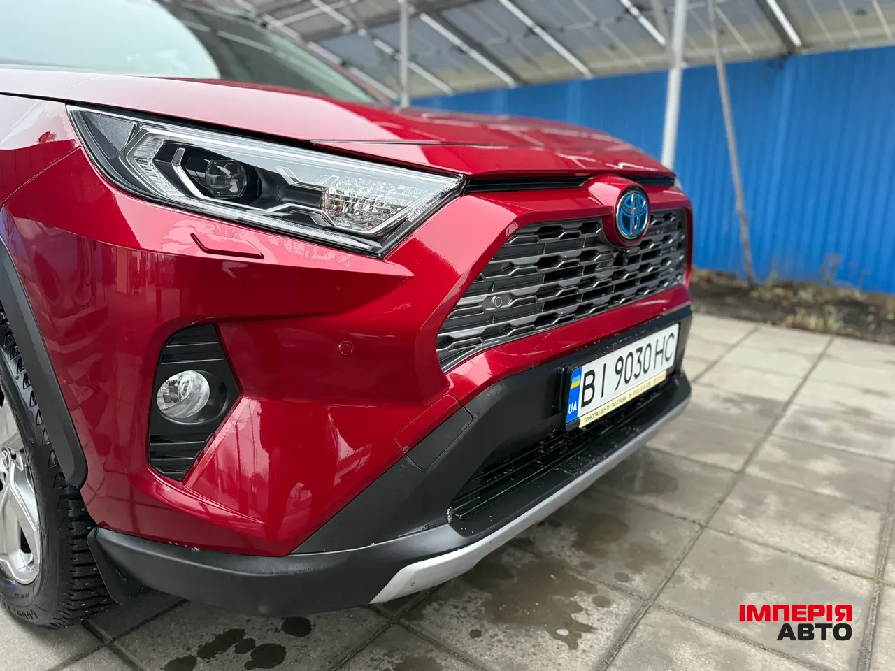 Toyota RAV4 - фото 8