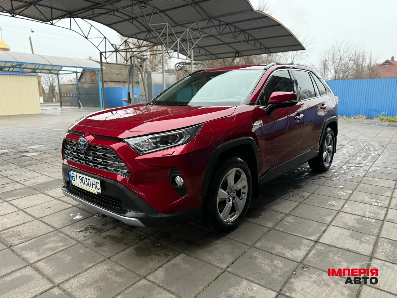 Toyota RAV4 - фото 2