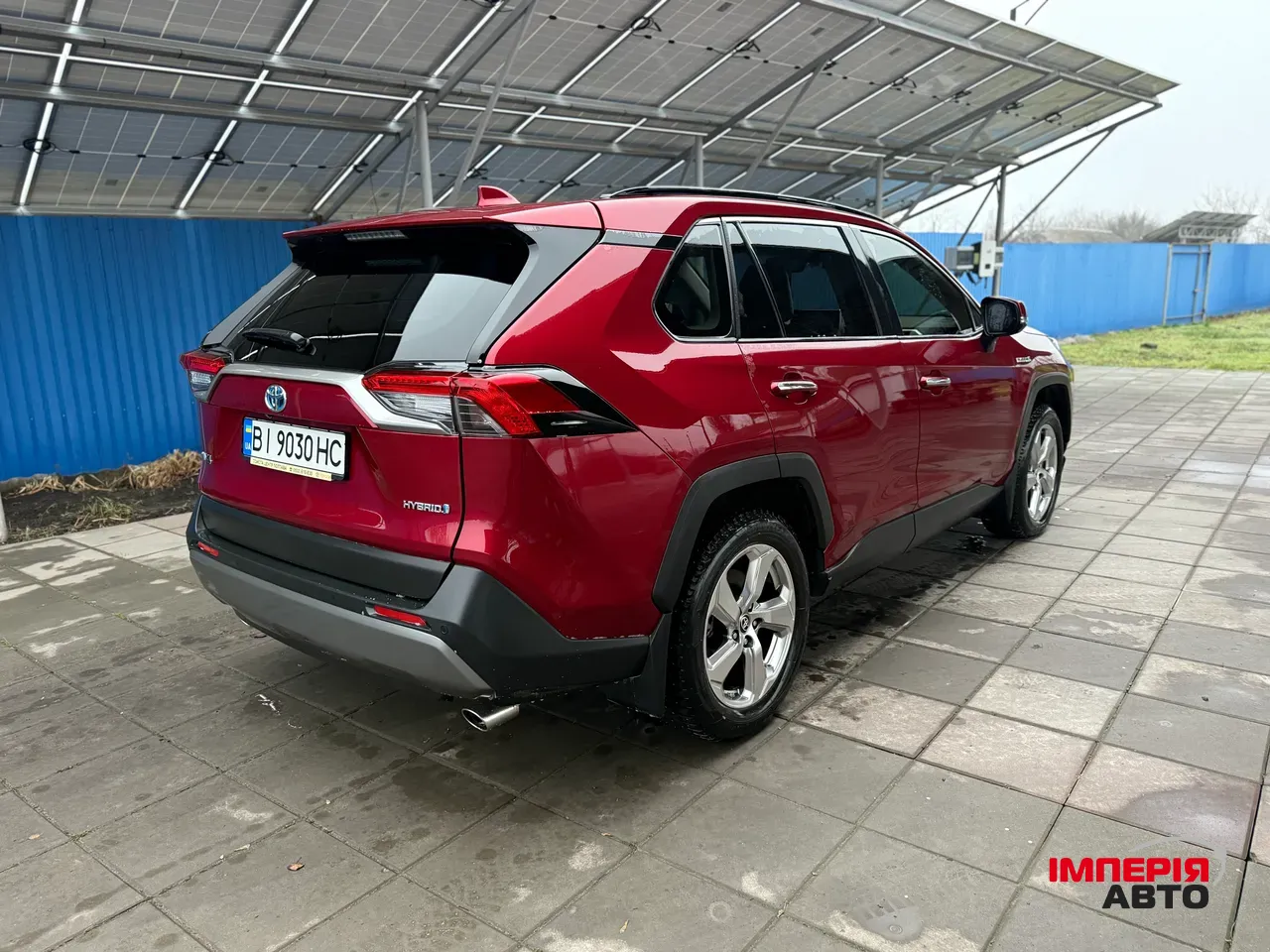Toyota RAV4 - фото 6