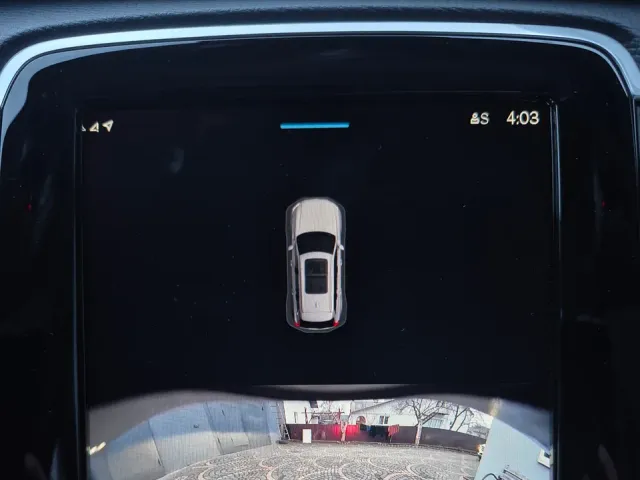 Volvo XC90 - фото 1