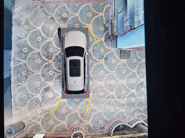 Volvo XC90 - фото 3