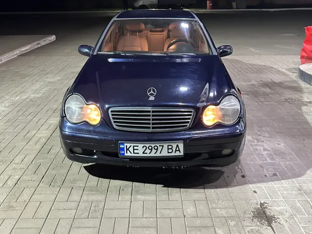 Mercedes-Benz C-Класс - фото 2