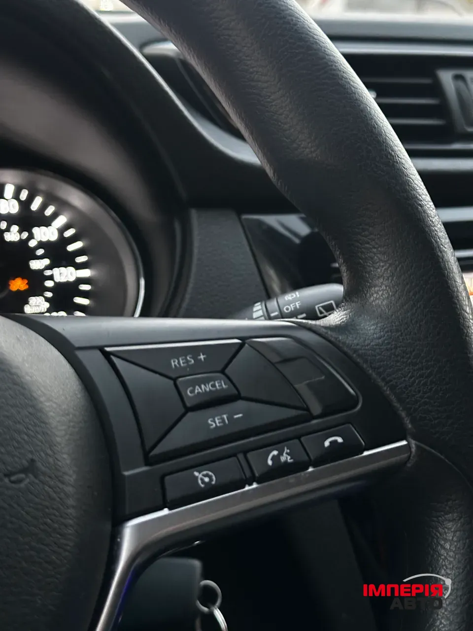 Nissan Rogue Sport - фото 29