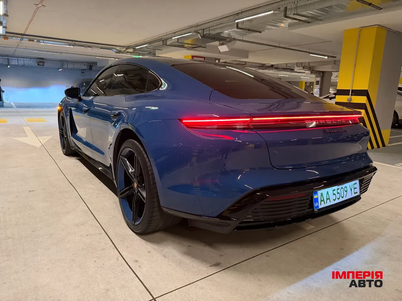 Porsche Taycan - фото 5