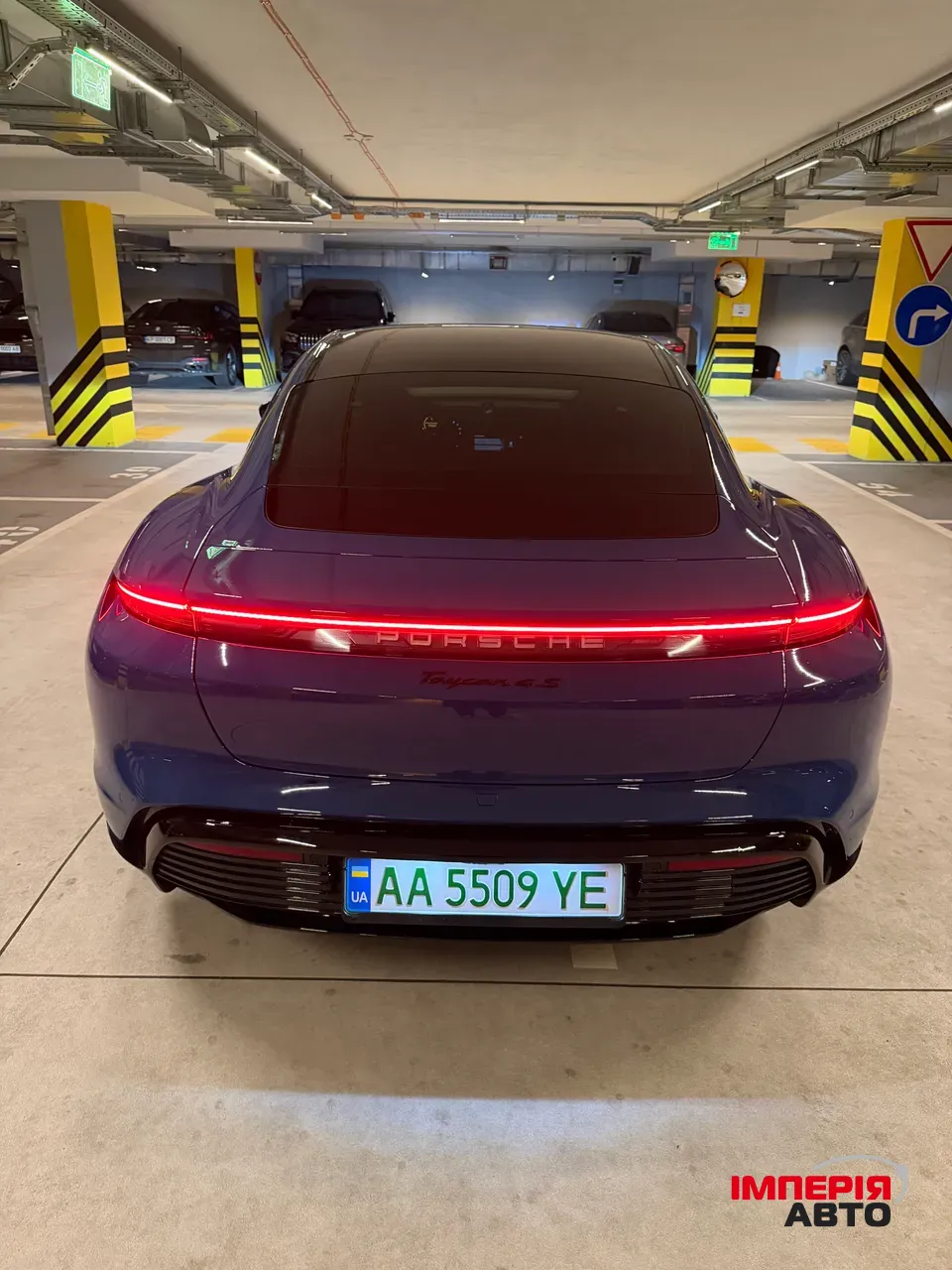 Porsche Taycan - фото 4