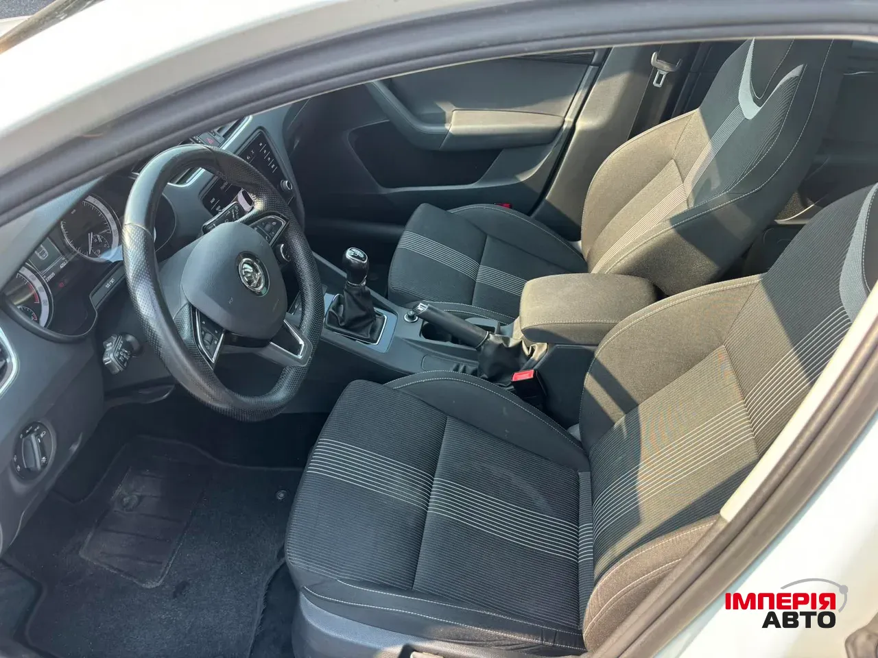 Skoda Octavia - фото 6