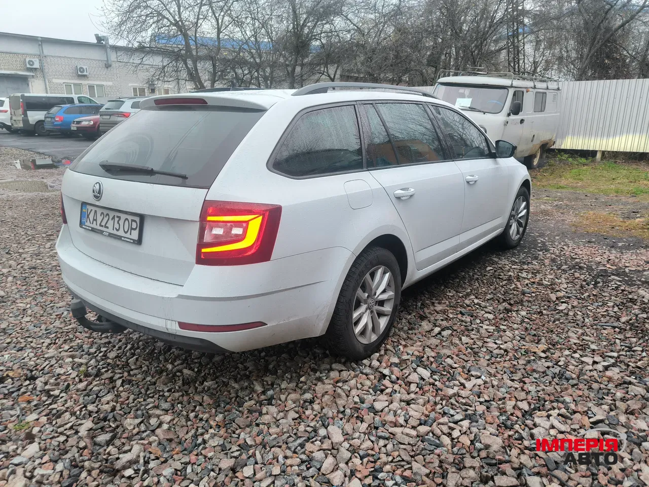 Skoda Octavia - фото 2