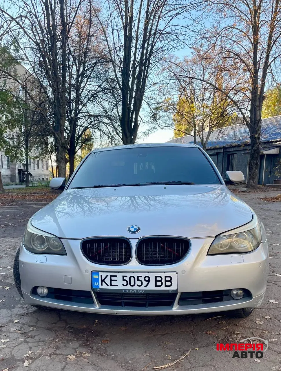 BMW 5 серії - фото 4