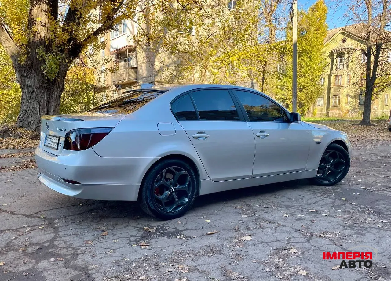 BMW 5 серії - фото 5