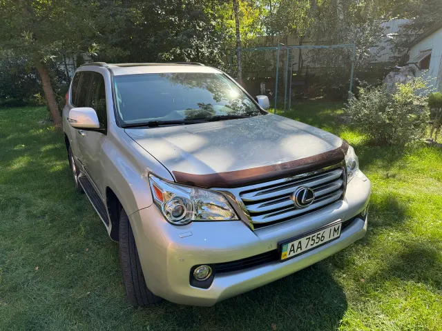 Lexus GX - фото 1