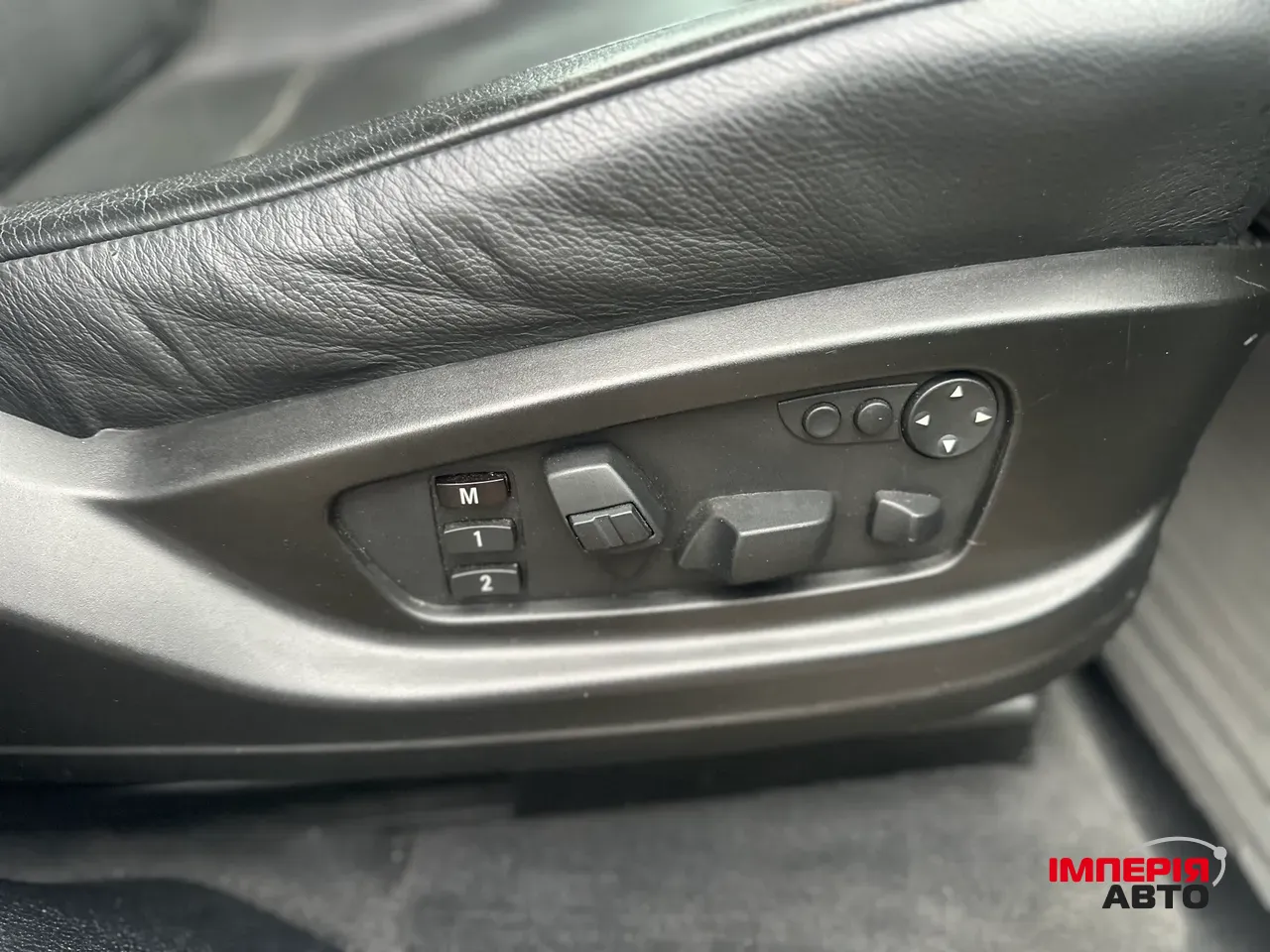 BMW X6 - фото 17