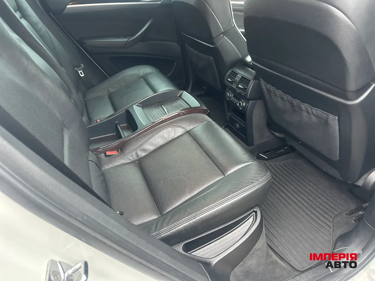 BMW X6 - фото 14