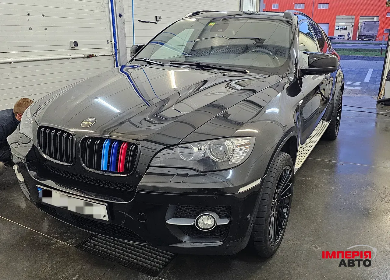 BMW X6 - фото 2