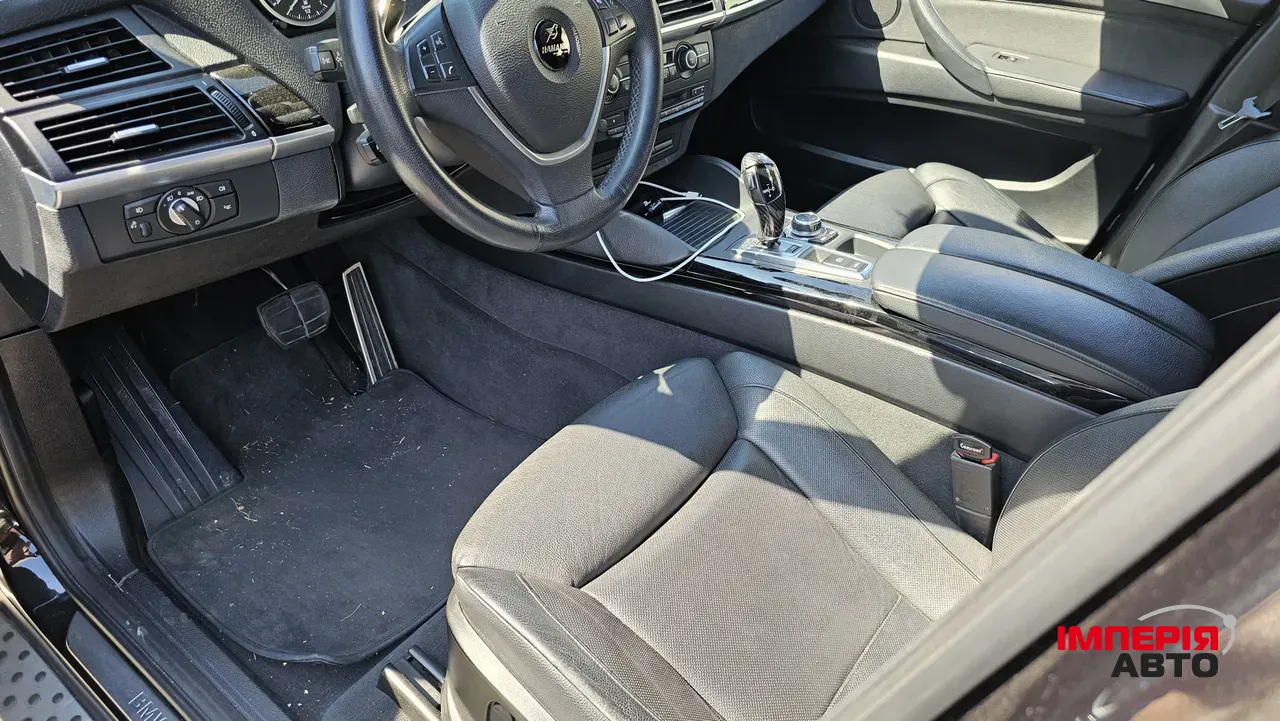 BMW X6 - фото 6