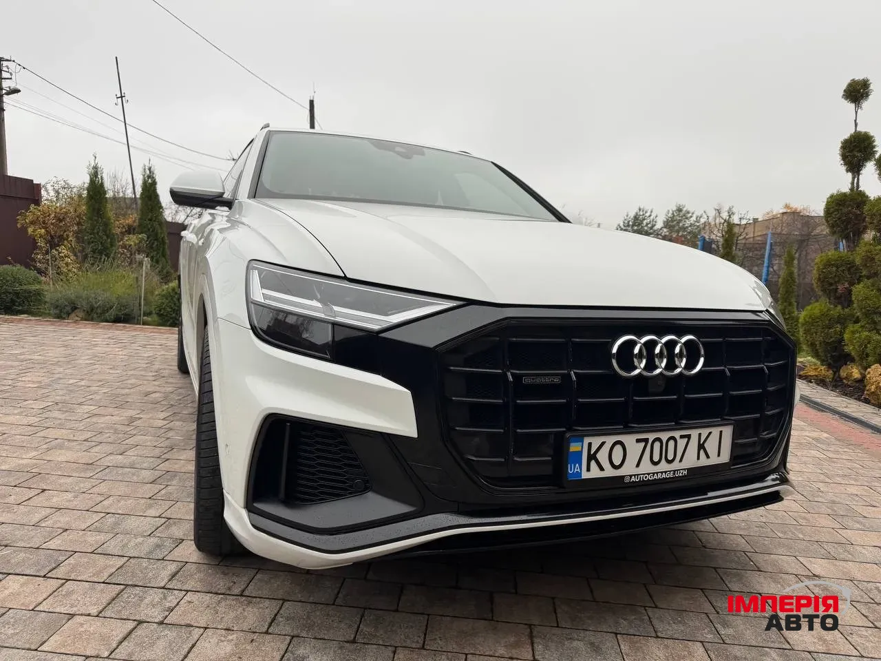 Audi Q8 - фото 5