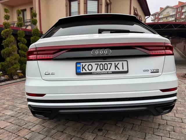 Audi Q8 - фото 2