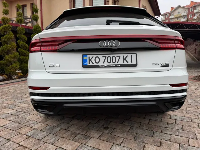 Audi Q8 - фото 3