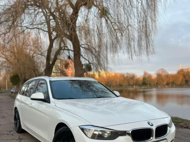BMW 3 серії - фото 1