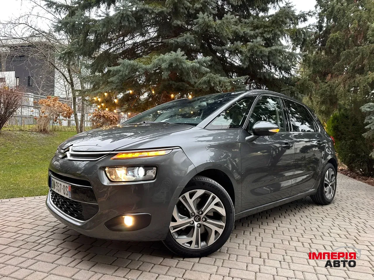 Citroen C4 Picasso - фото 1