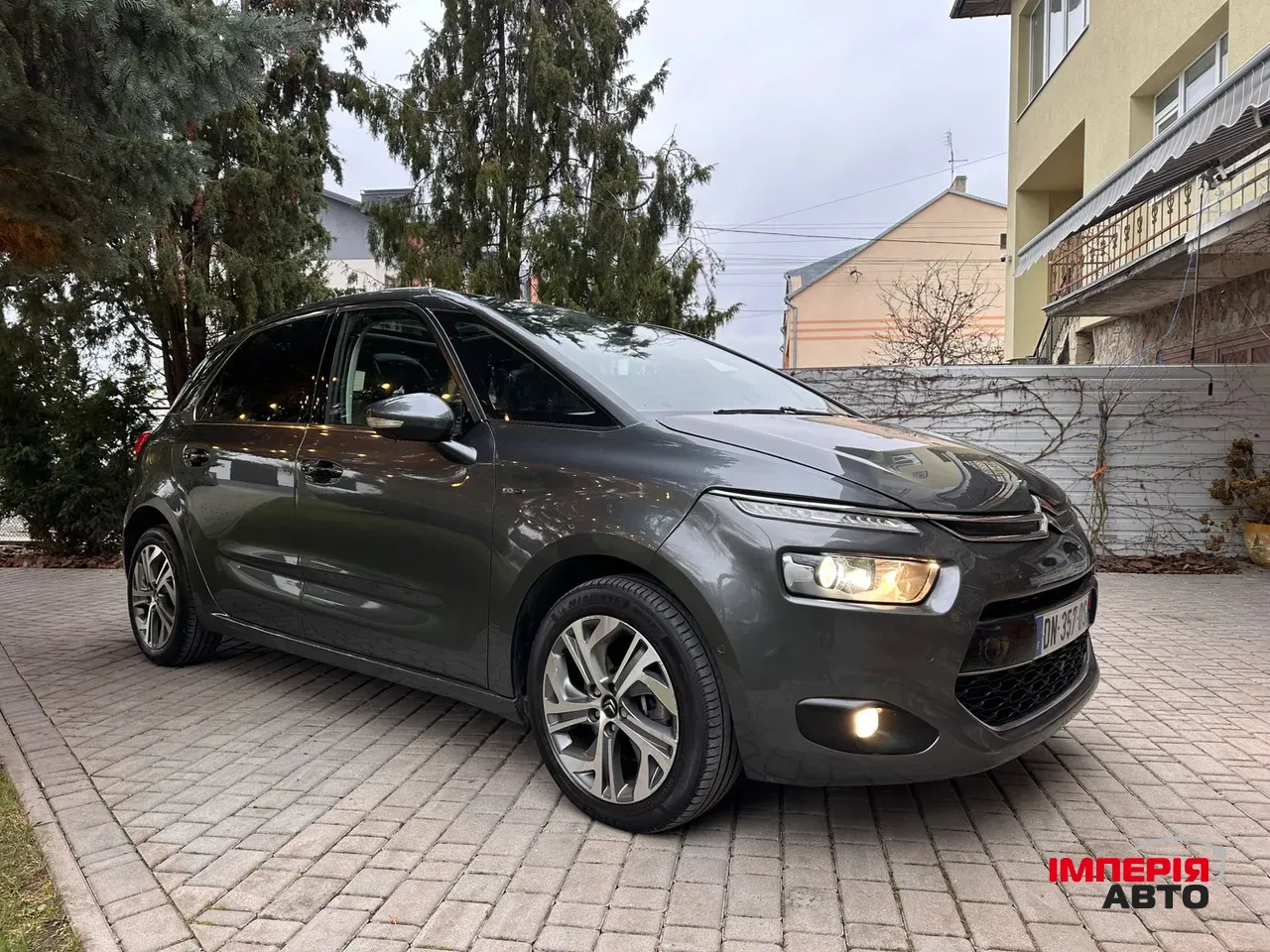 Citroen C4 Picasso - фото 6
