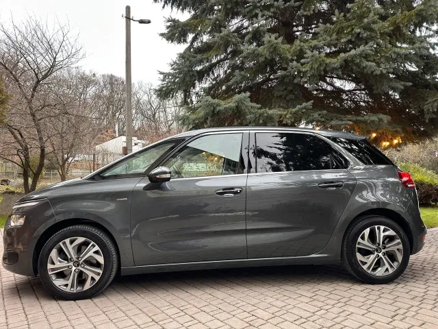 Citroen C4 Picasso - фото 3