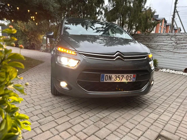 Citroen C4 Picasso - фото 5