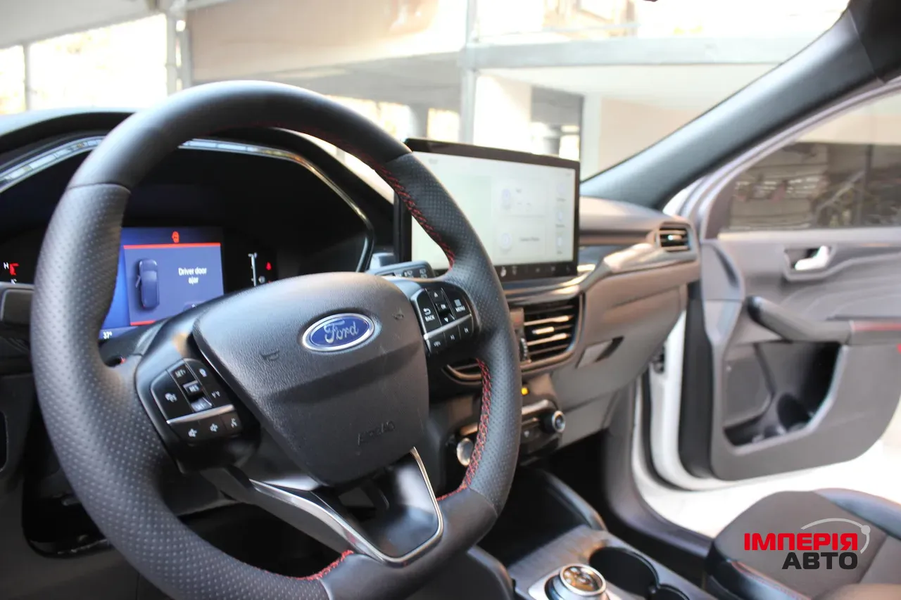 Ford Escape - фото 9