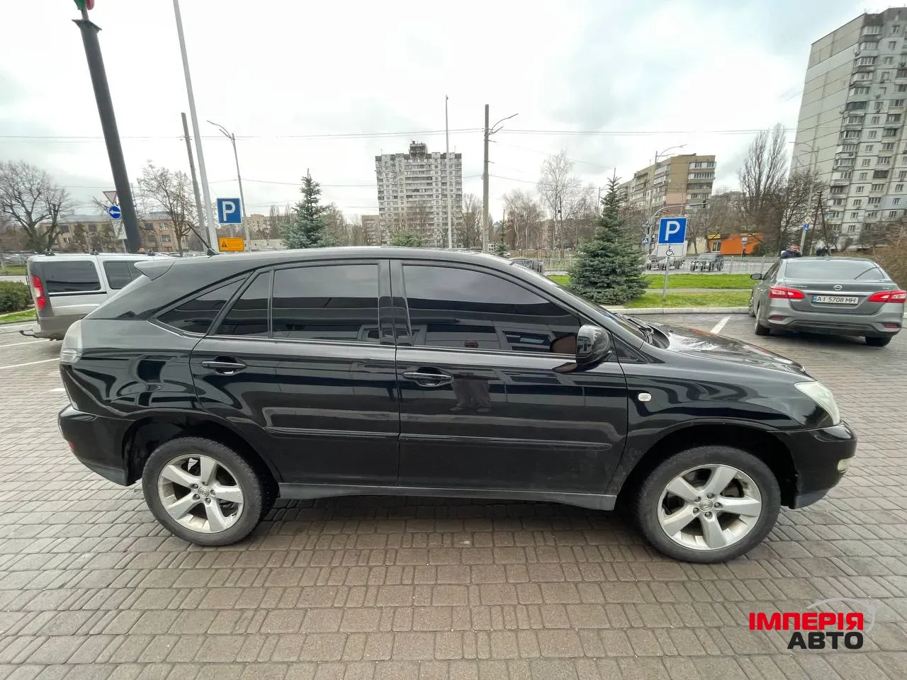 Lexus RX - фото 2