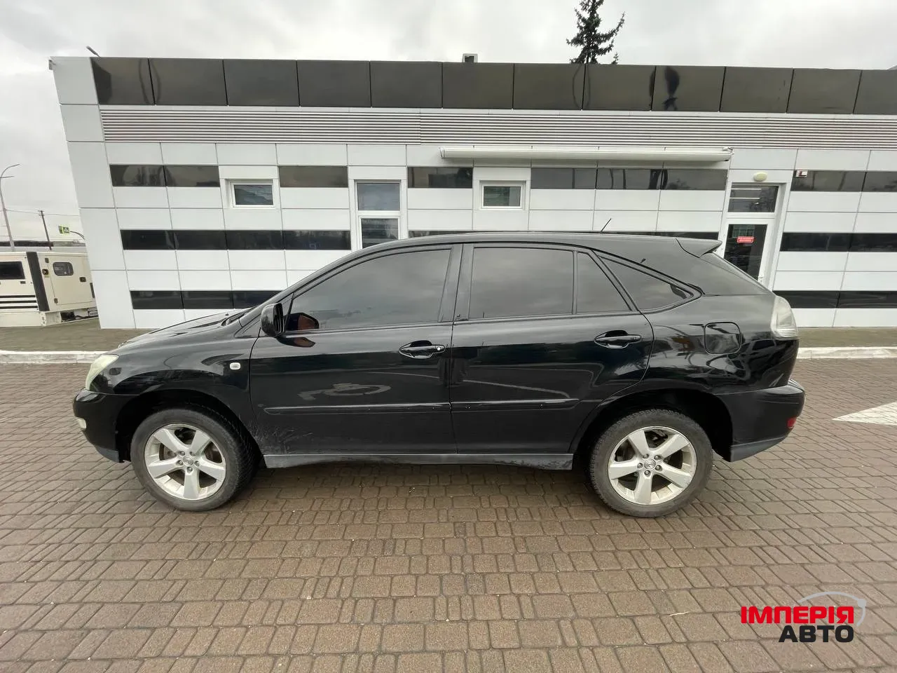 Lexus RX - фото 3
