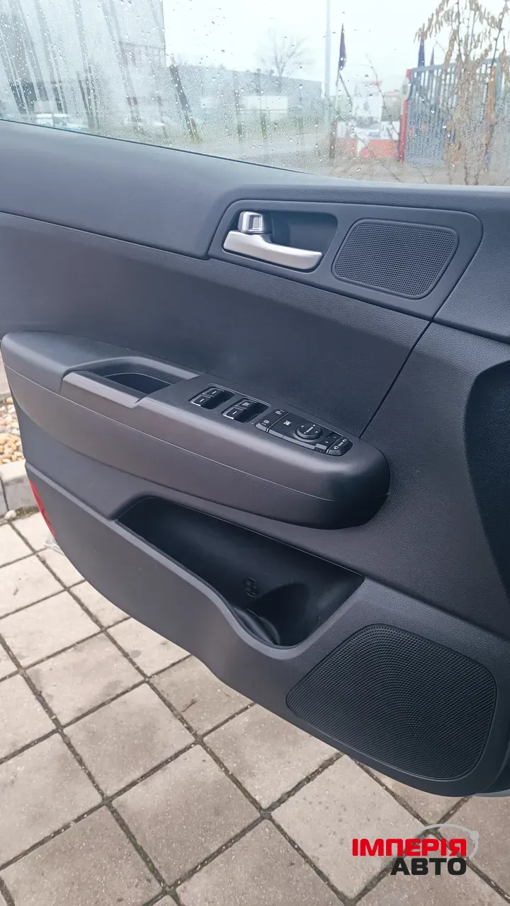 Kia Sportage - фото 16
