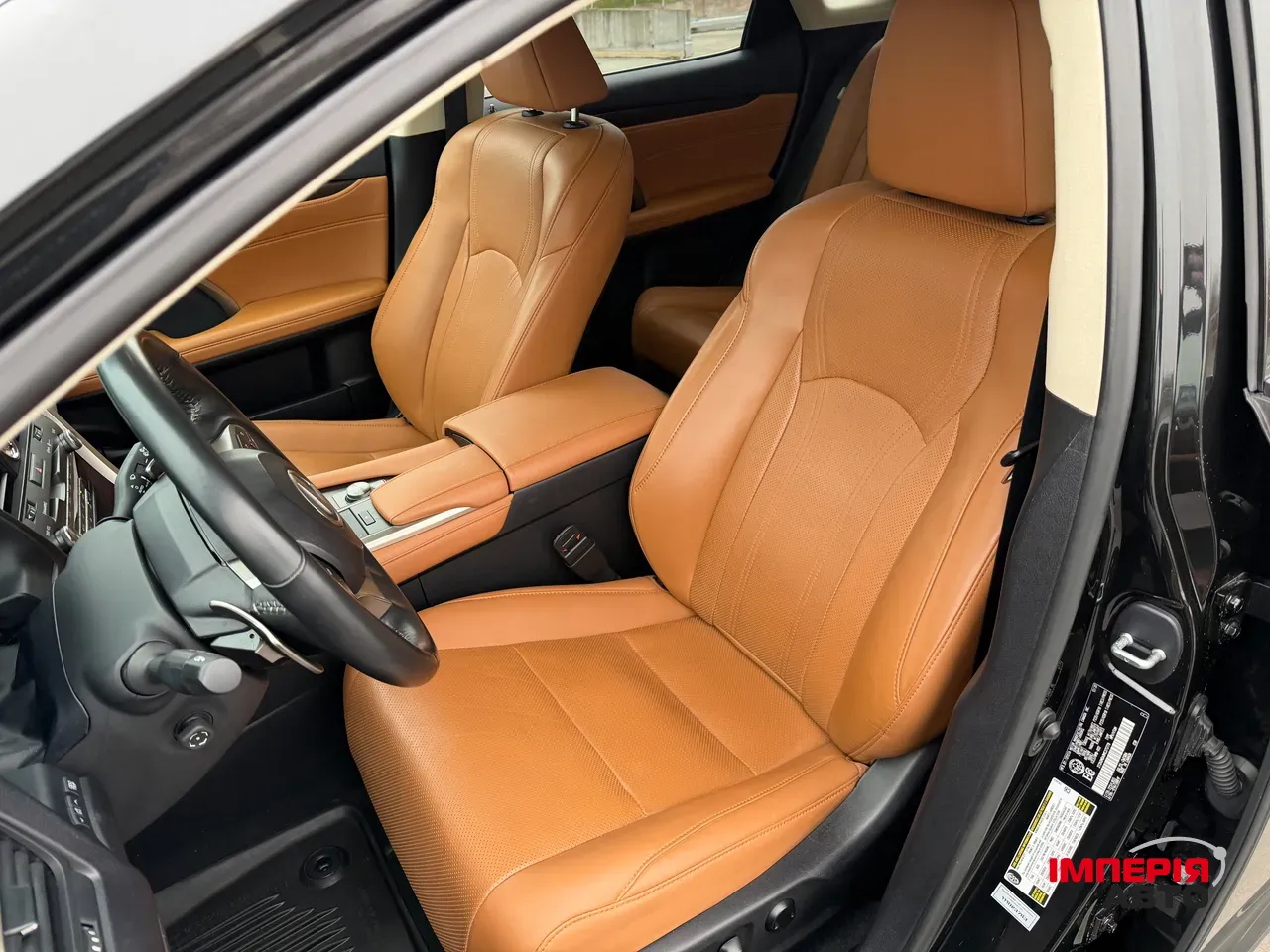 Lexus RX - фото 6