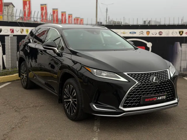 Lexus RX - фото 1