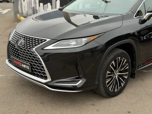 Lexus RX - фото 2