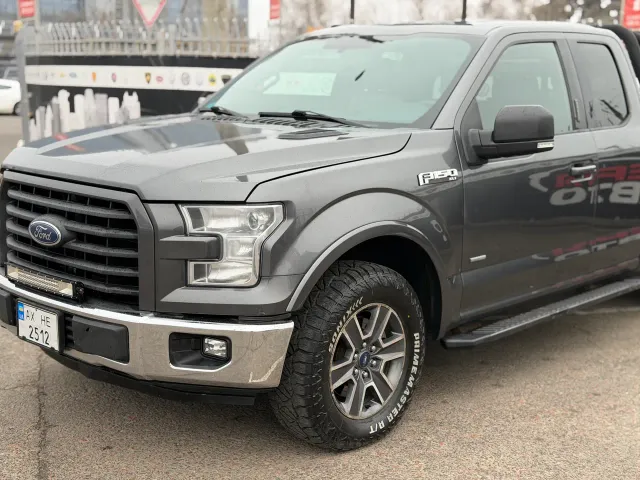 Ford F-150 - фото 4