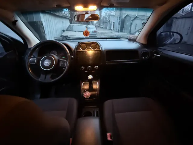 Jeep Compass - фото 5
