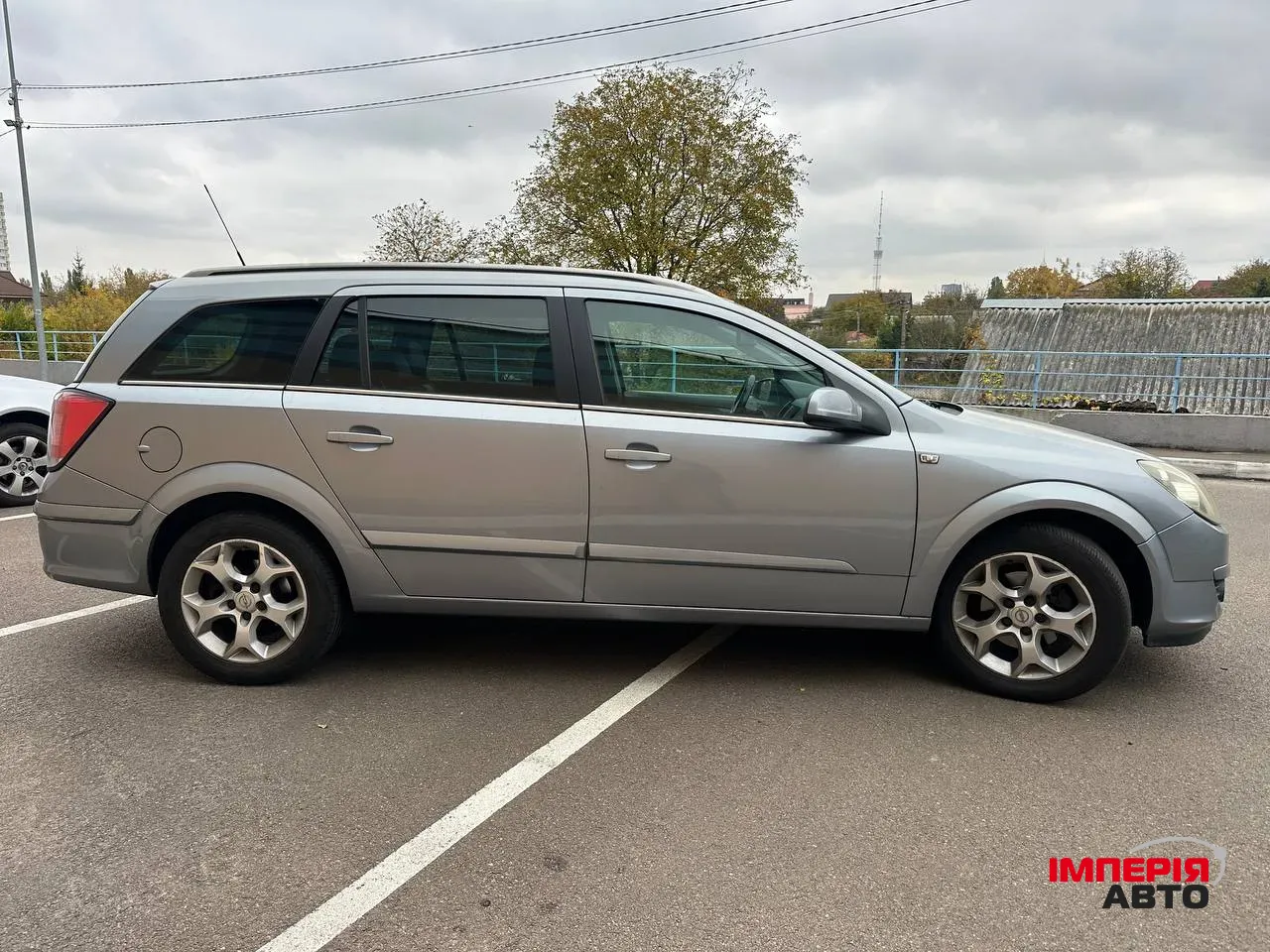 Opel Astra - фото 2