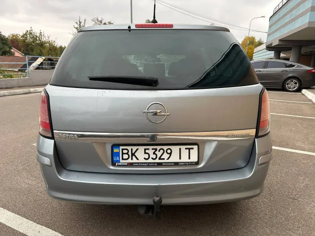 Opel Astra - фото 5