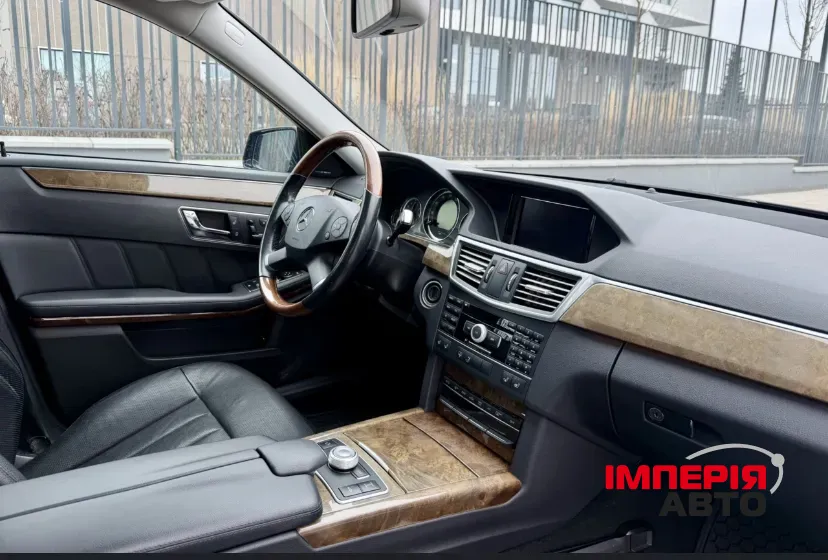 Mercedes-Benz E-Класс - фото 18